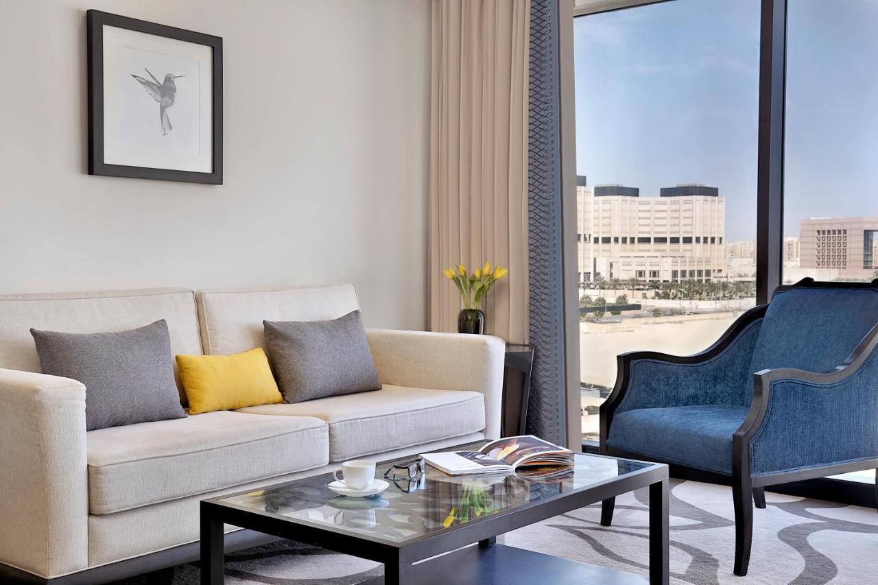 Voco - Riyadh, An Ihg Hotel - فندق فوكو الرياض, احدى فنادق مجموعة إنتركونتيننتال Екстериор снимка Living room